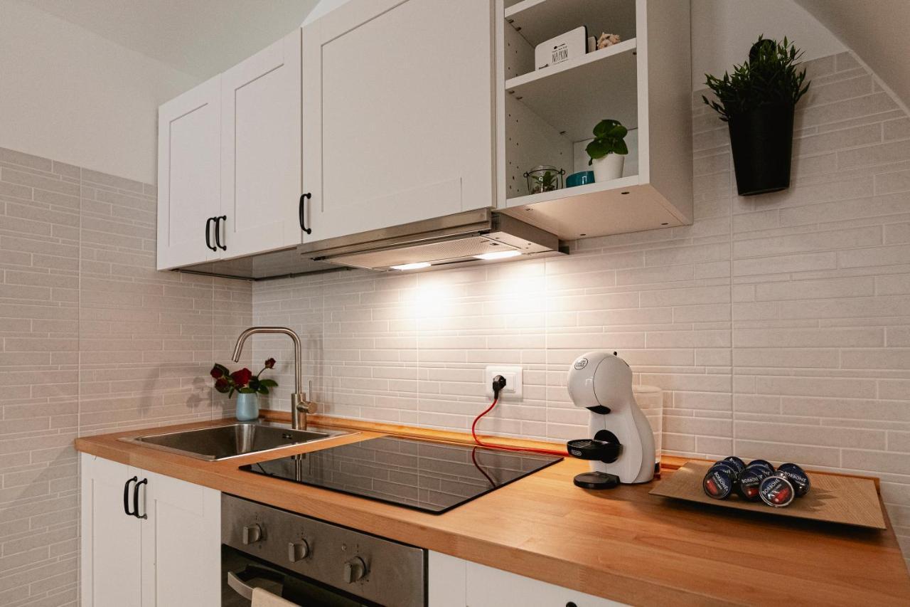 Zefiro21 Tiny House Daire Termoli Dış mekan fotoğraf